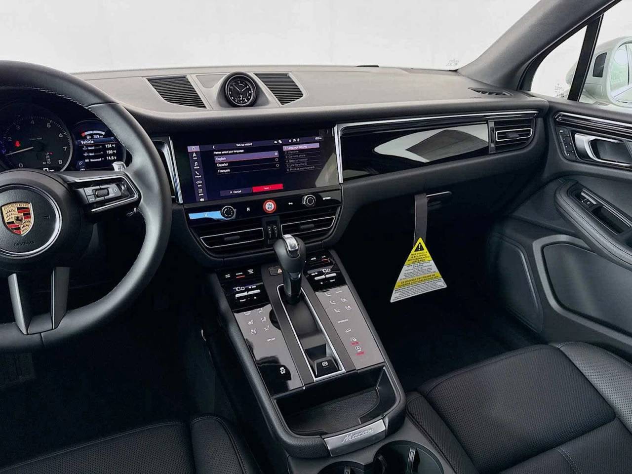 2026 Porsche Macan AWD