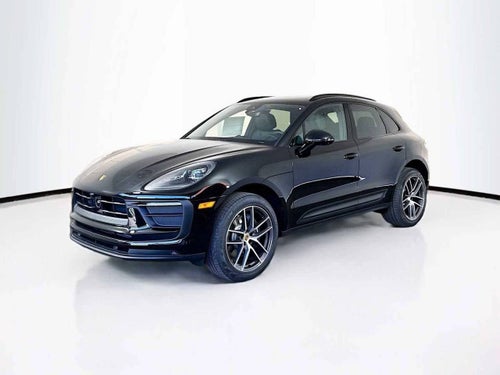 2026 Porsche Macan AWD