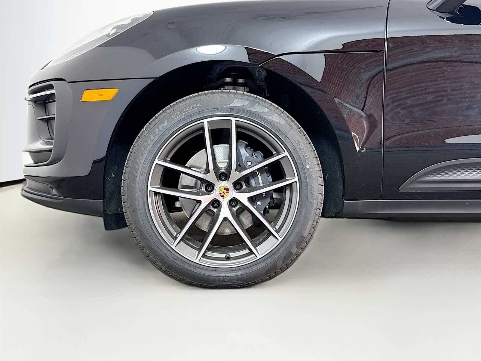 2026 Porsche Macan Macan