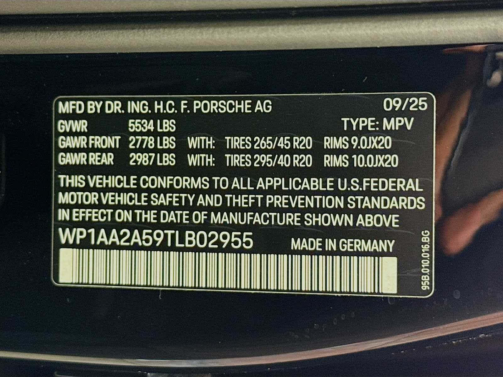 2026 Porsche Macan Macan