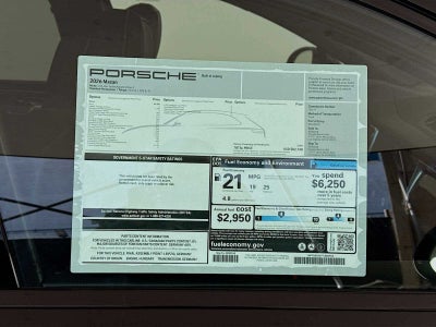 2026 Porsche Macan Macan