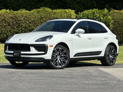 2026 Porsche Macan Macan