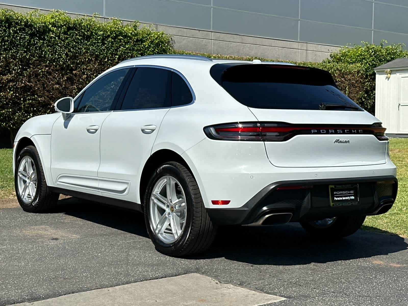 2026 Porsche Macan Macan