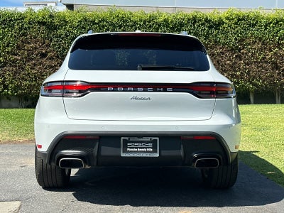 2026 Porsche Macan Macan