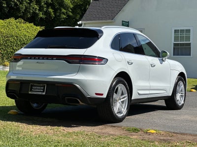 2026 Porsche Macan Macan