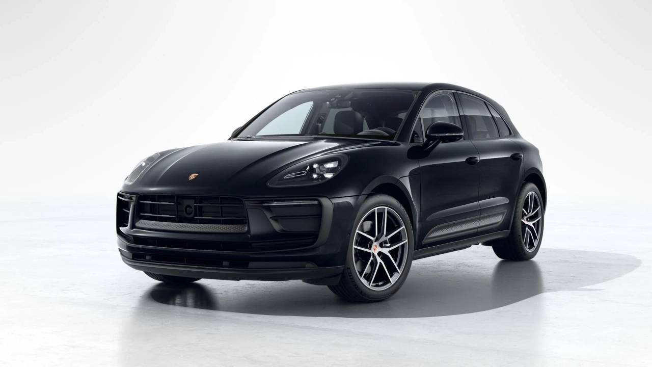 2026 Porsche Macan AWD