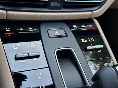 2026 Porsche Macan AWD