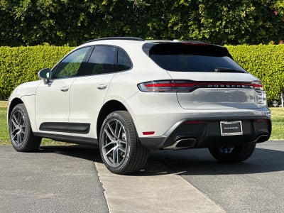 2026 Porsche Macan AWD