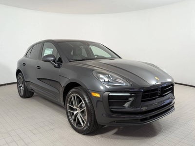 2026 Porsche Macan Base