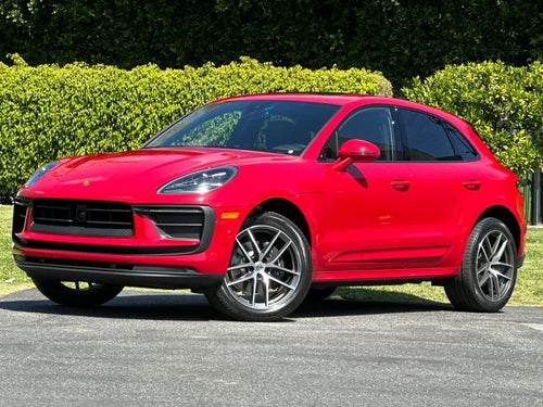 2026 Porsche Macan Base