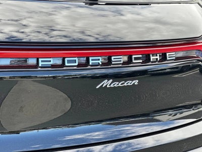 2026 Porsche Macan Base