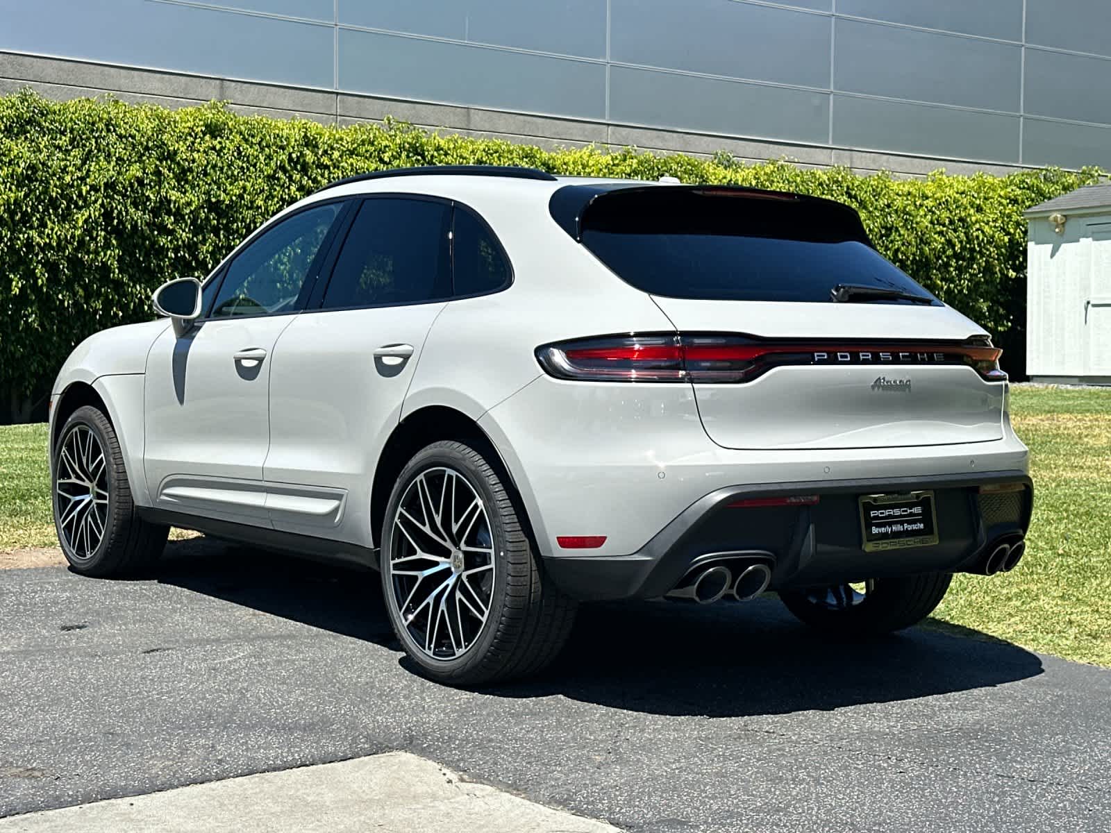 2026 Porsche Macan Macan