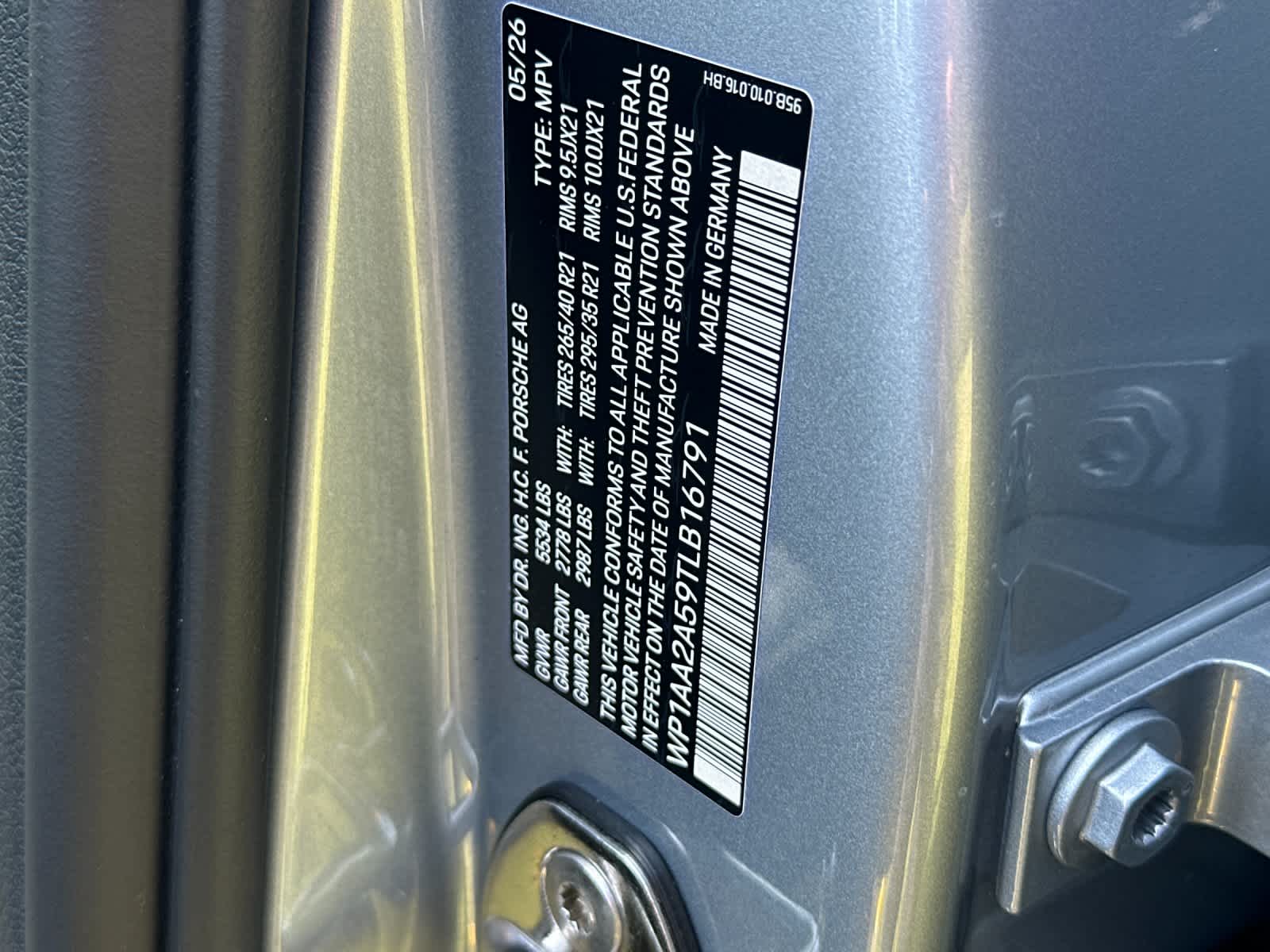 2026 Porsche Macan Macan
