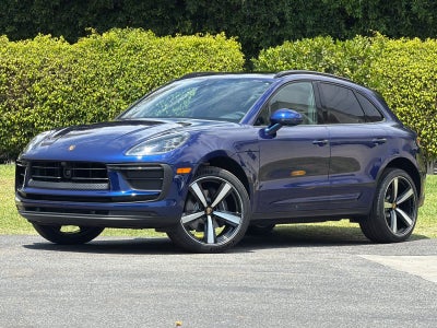 2026 Porsche Macan Macan