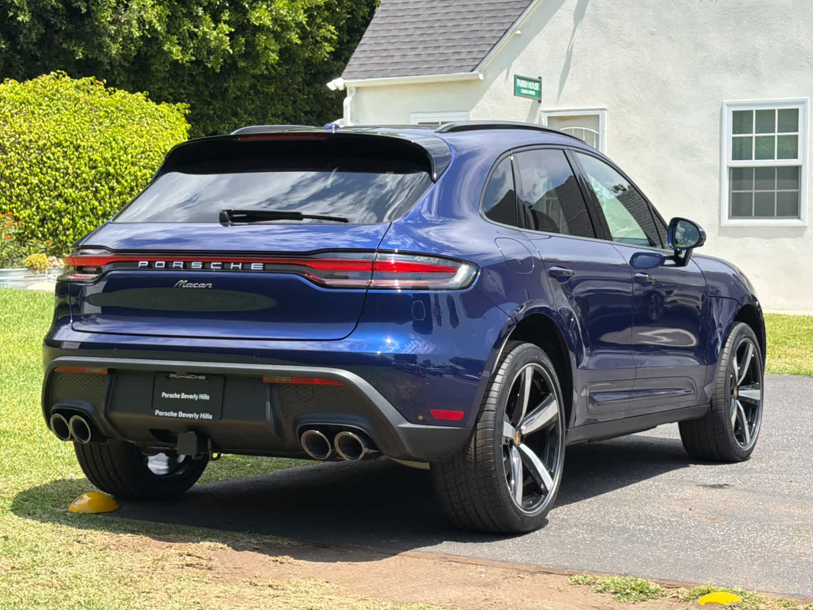 2026 Porsche Macan Macan