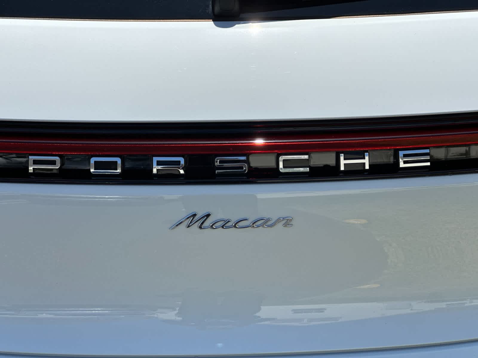 2026 Porsche Macan Macan