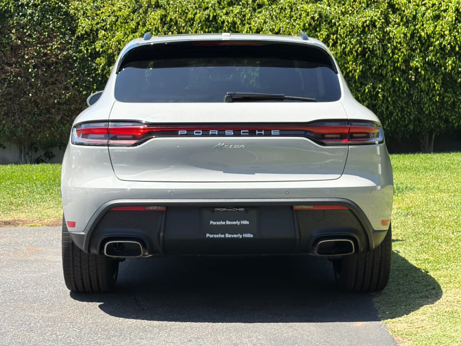 2026 Porsche Macan Macan