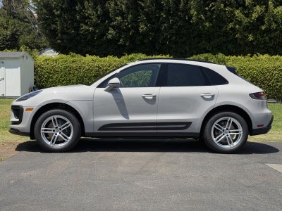 2026 Porsche Macan Macan