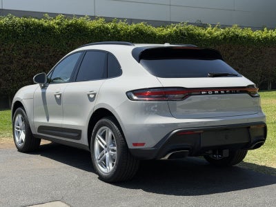 2026 Porsche Macan Macan