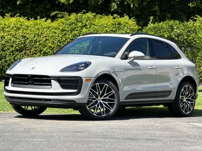 2026 Porsche Macan Macan