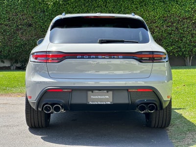 2026 Porsche Macan Macan