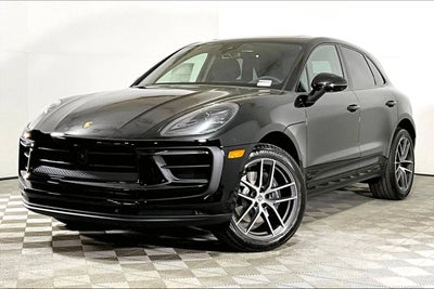 2025 Porsche Macan Base