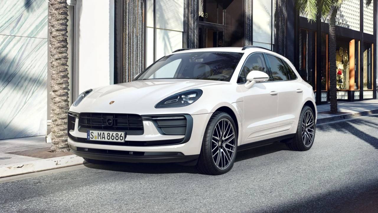2025 Porsche Macan AWD