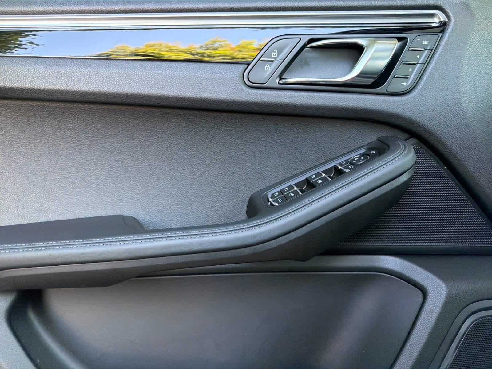 2025 Porsche Macan Macan