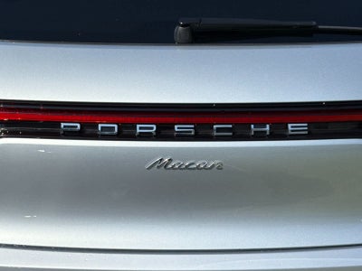 2025 Porsche Macan Macan