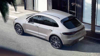 2025 Porsche Macan AWD