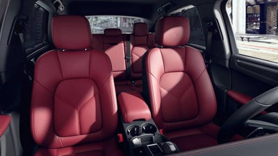 2025 Porsche Macan AWD