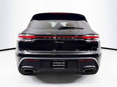 2025 Porsche Macan AWD