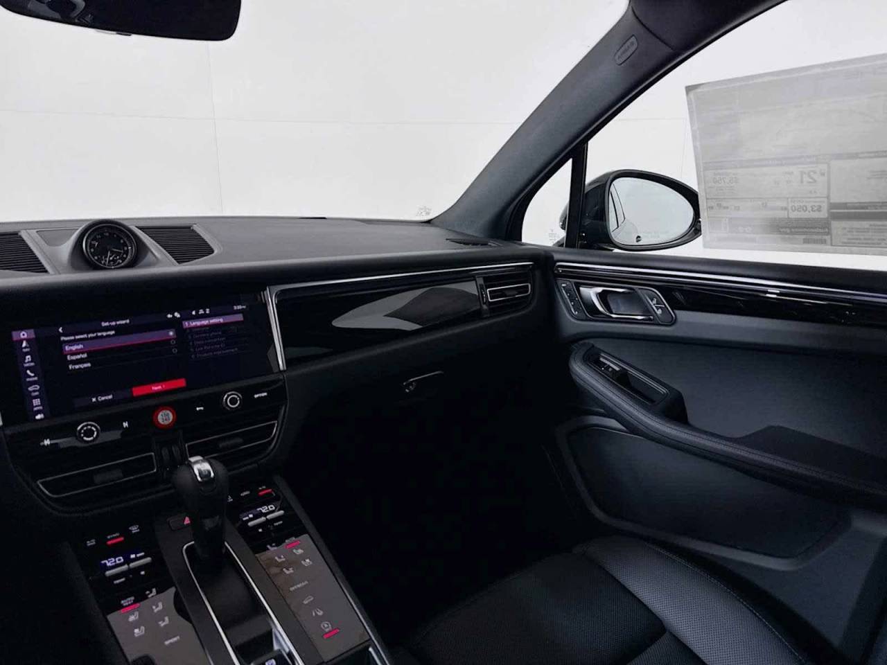 2025 Porsche Macan AWD