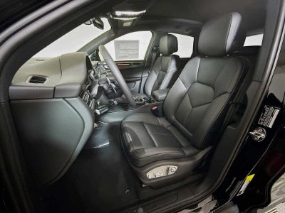 2025 Porsche Macan Macan