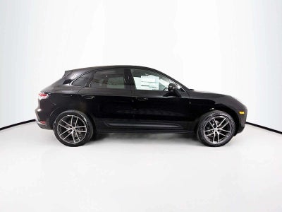2025 Porsche Macan Macan