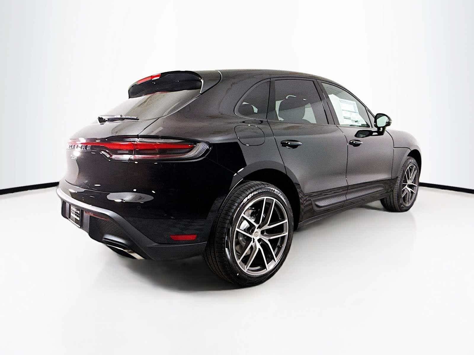 2025 Porsche Macan Macan