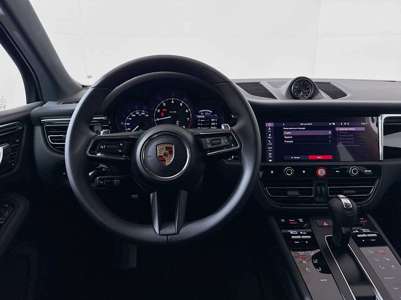 2025 Porsche Macan Macan