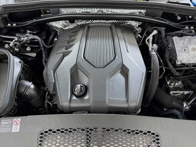 2025 Porsche Macan Macan