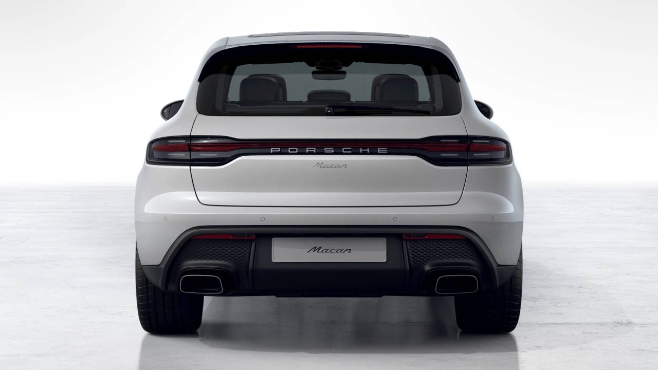 2025 Porsche Macan Base