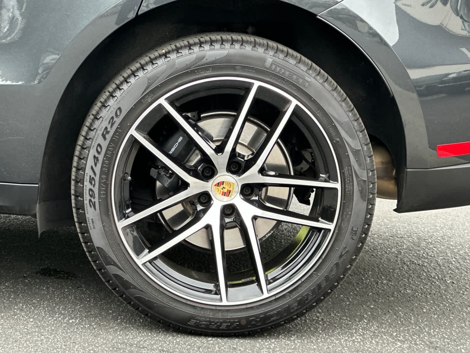 2025 Porsche Macan Base