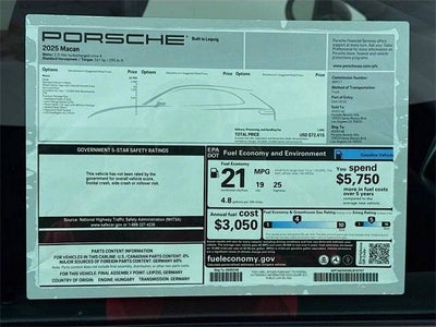 2025 Porsche Macan Base
