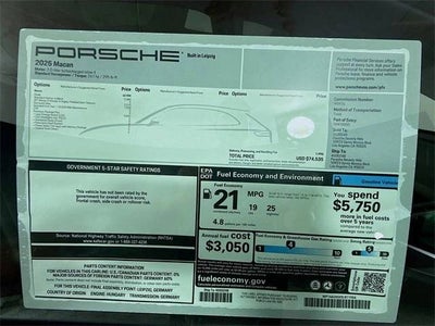 2025 Porsche Macan Base
