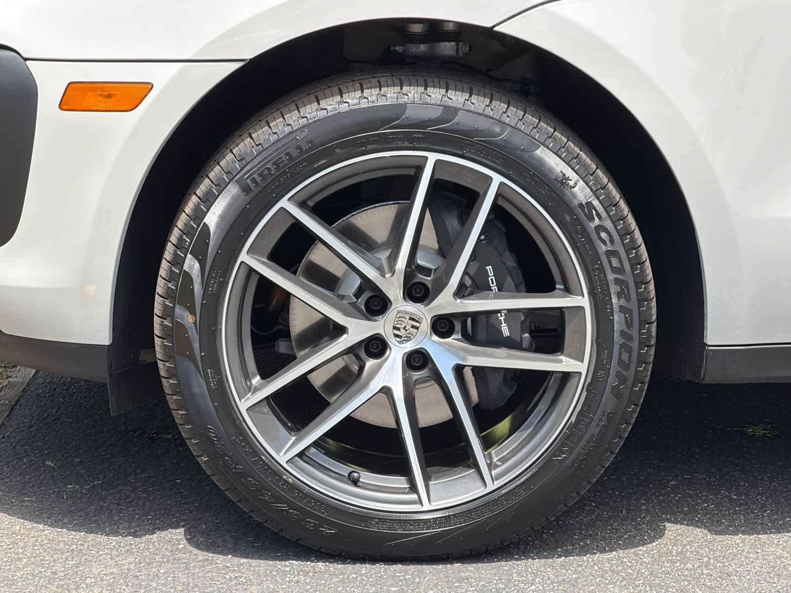 2025 Porsche Macan Macan