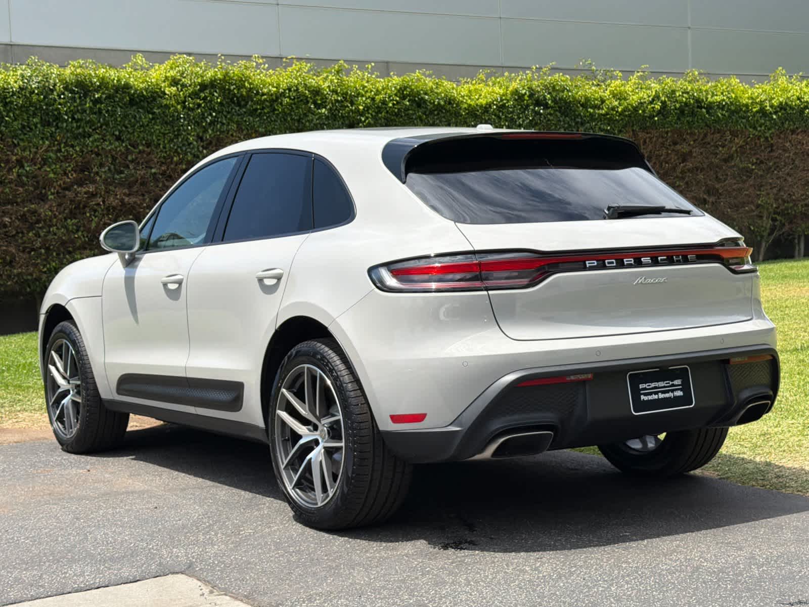2025 Porsche Macan Macan