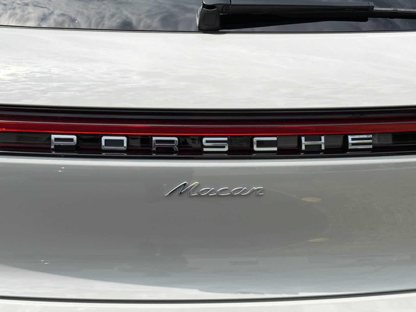 2025 Porsche Macan Macan