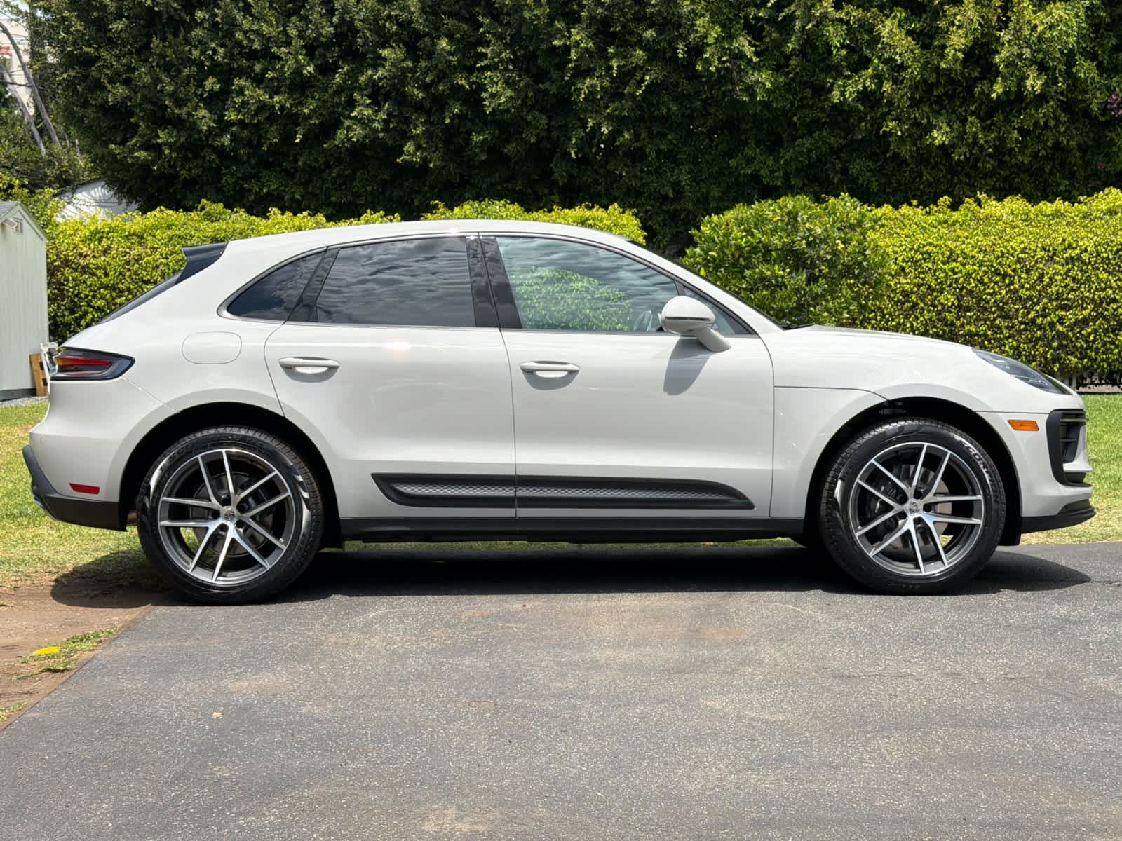 2025 Porsche Macan Macan