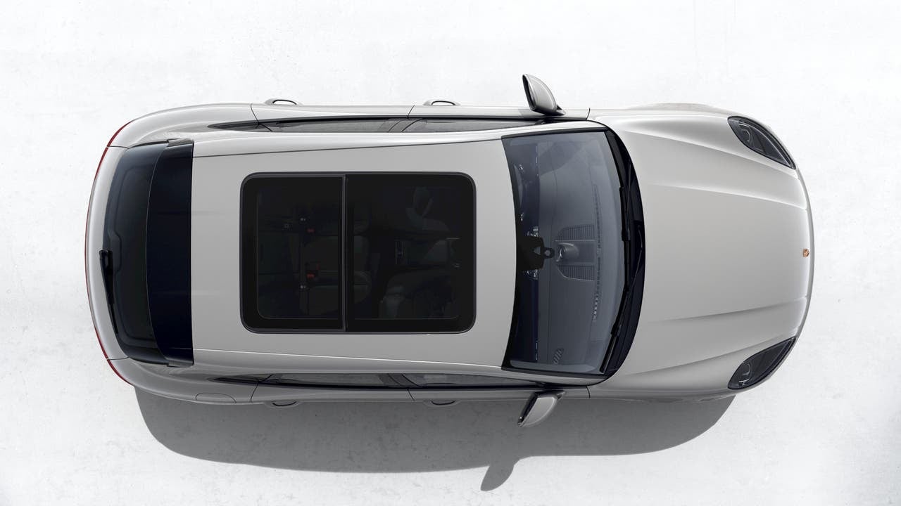 2025 Porsche Macan Base