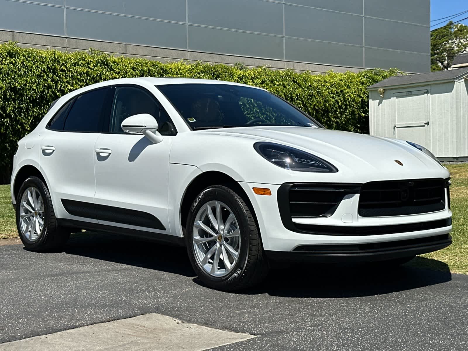 2025 Porsche Macan Macan