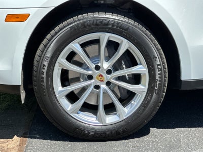 2025 Porsche Macan Macan