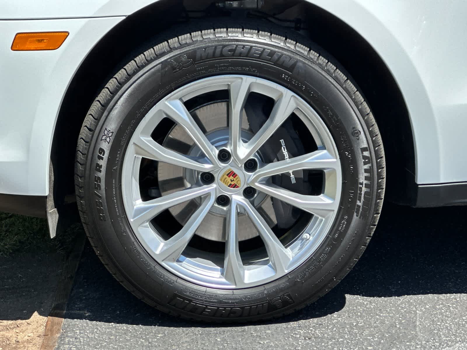 2025 Porsche Macan Macan